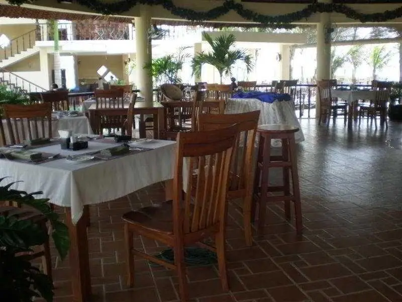 Ла-Джи: Lazi Beach Resort