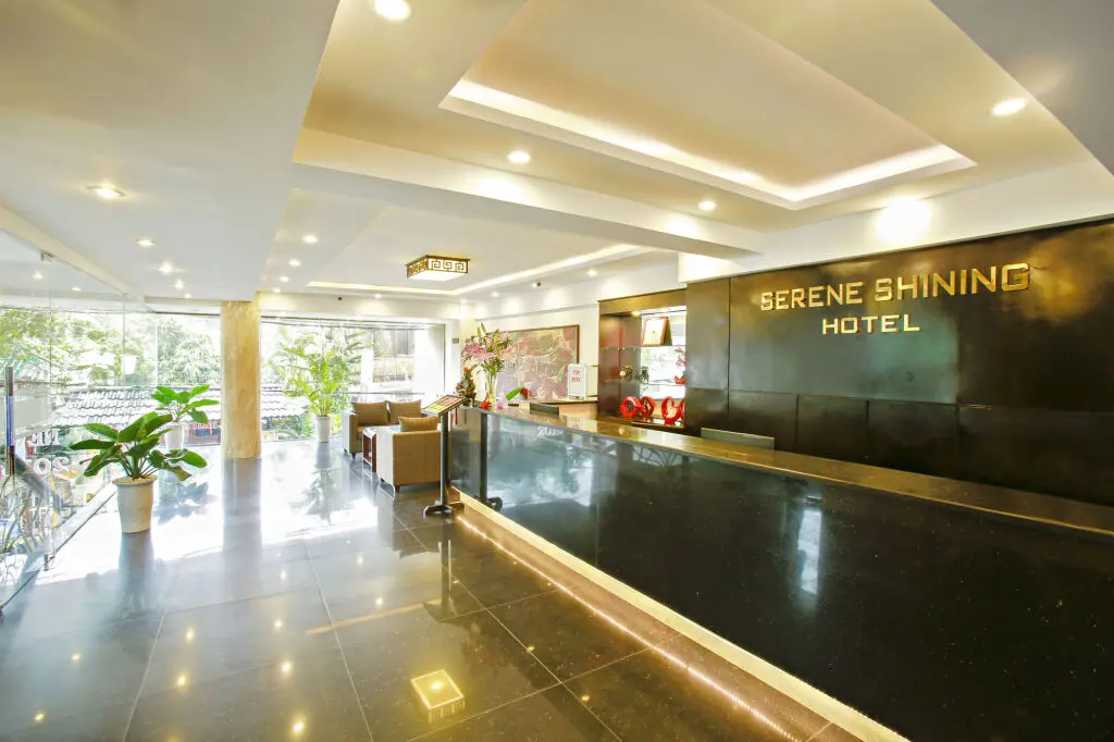 Хюэ: Hue Serene Shining Hotel & Spa