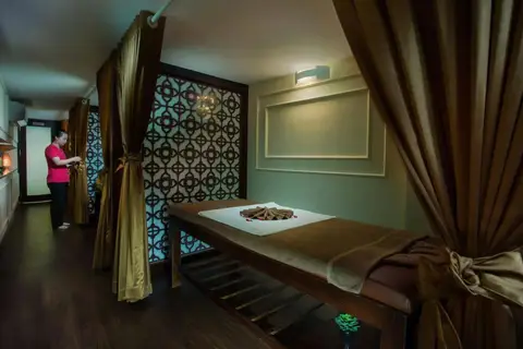 Ambassador Hanoi Hotel & Spa — фото 1