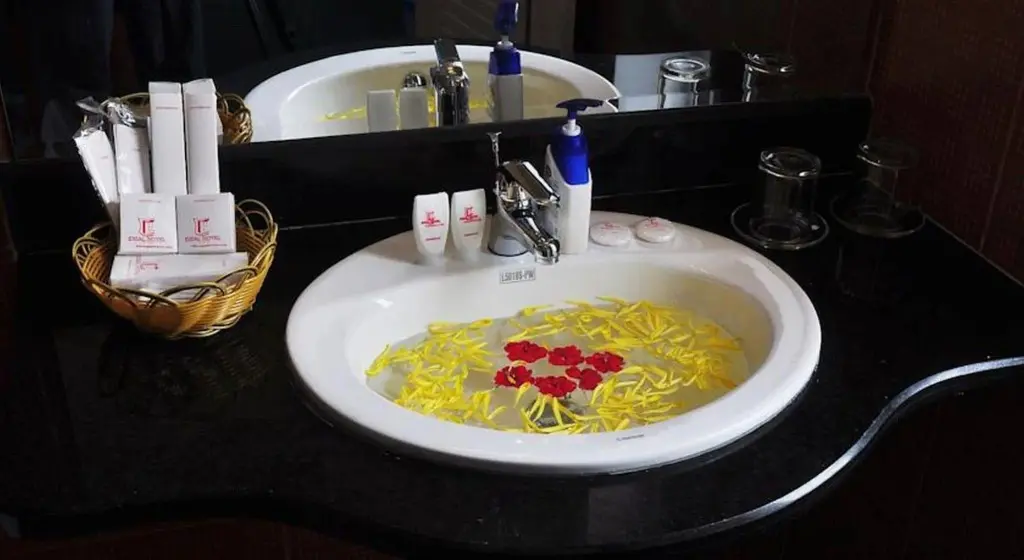 Хюэ: Ideal Hotel Hue