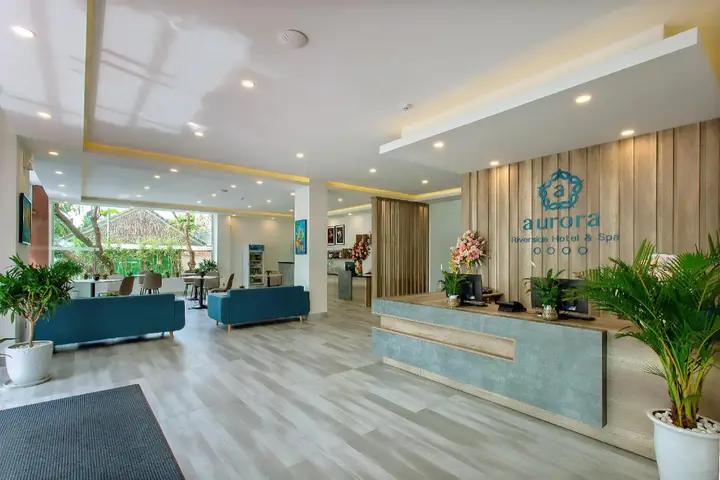Хойан: Aurora Riverside Hotel and Spa
