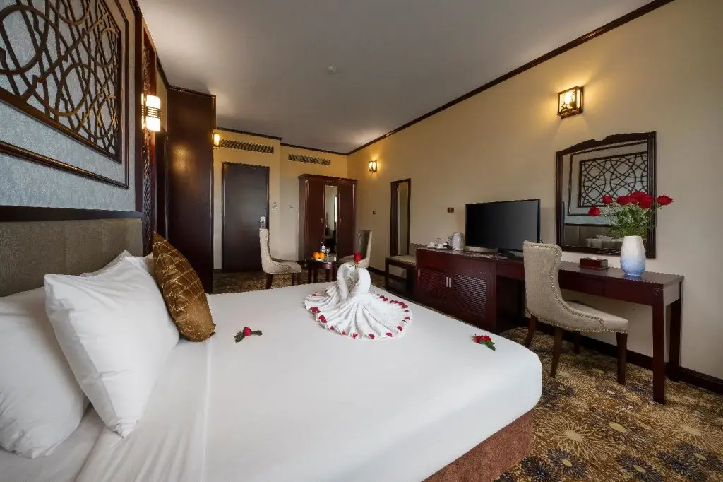 Mithrin Hotel Halong — фото 1