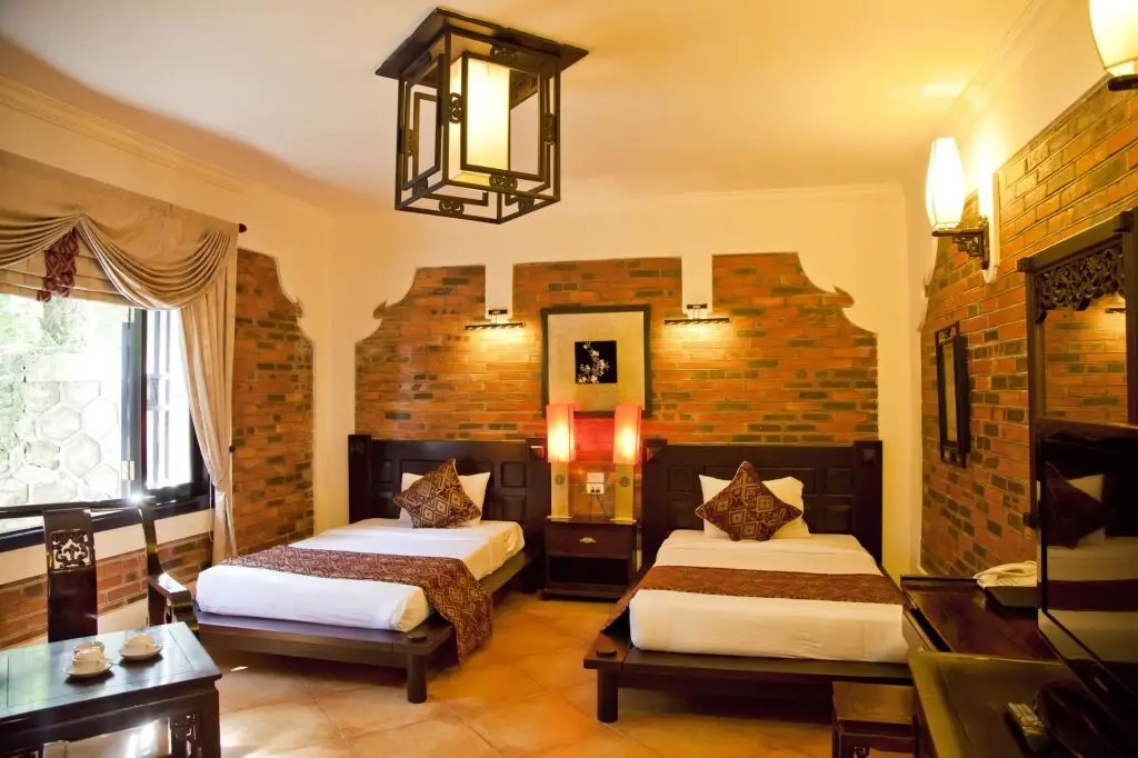 Халонг: Tuan Chau Resort Ha Long