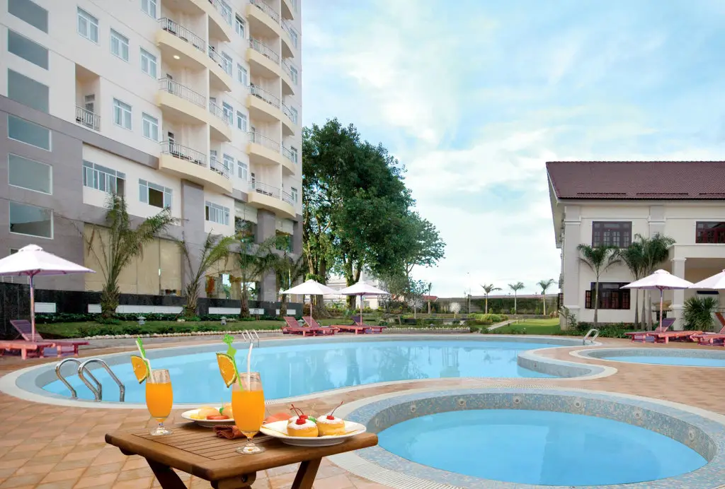 Буонматхуот: Dakruco Hotel