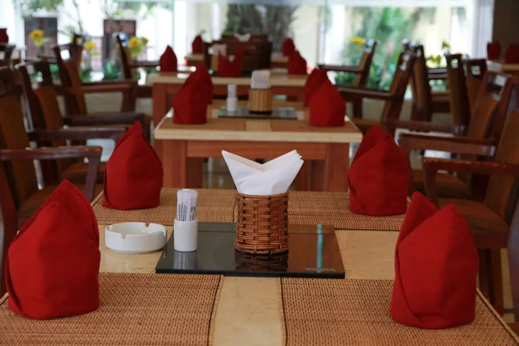 Буонматхуот: Dakruco Hotel