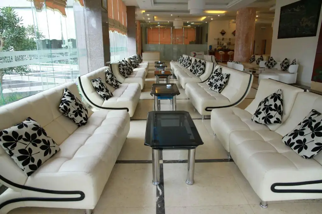 Буонматхуот: Dakruco Hotel