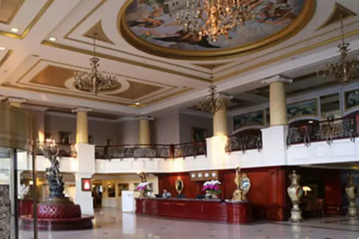 carousel image 1