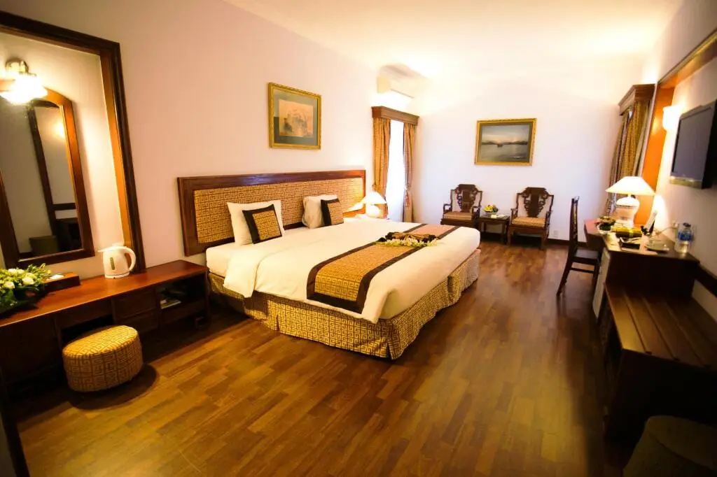 Хошимин: Royal Hotel Saigon