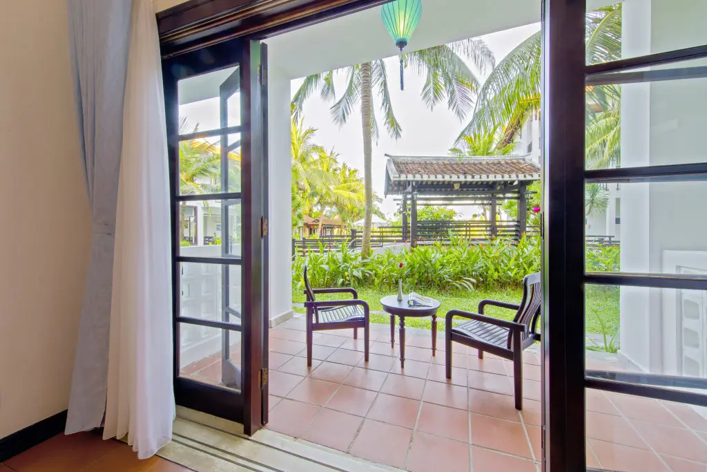 Хойан: River Beach Resort and Residences