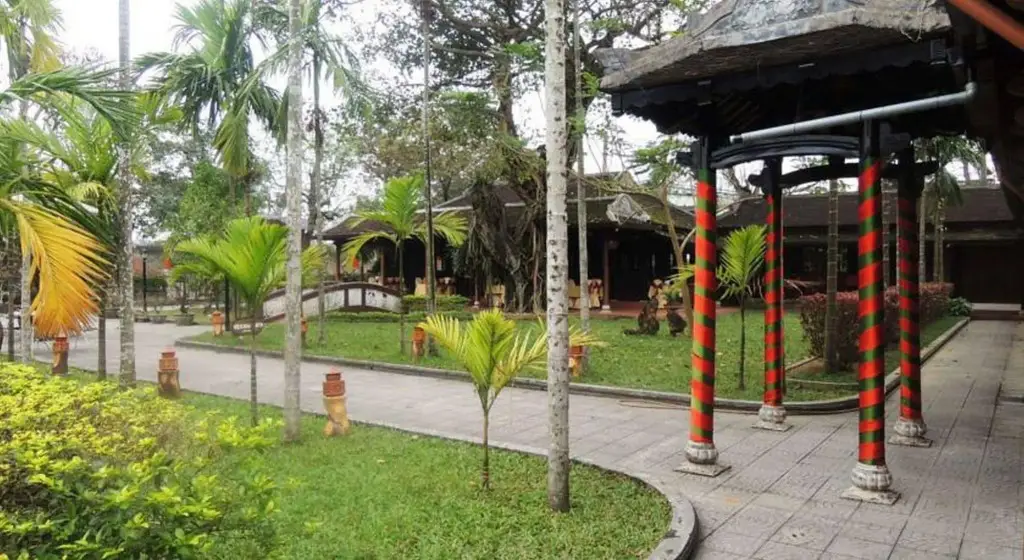 Хюэ: Thanh Noi Hotel