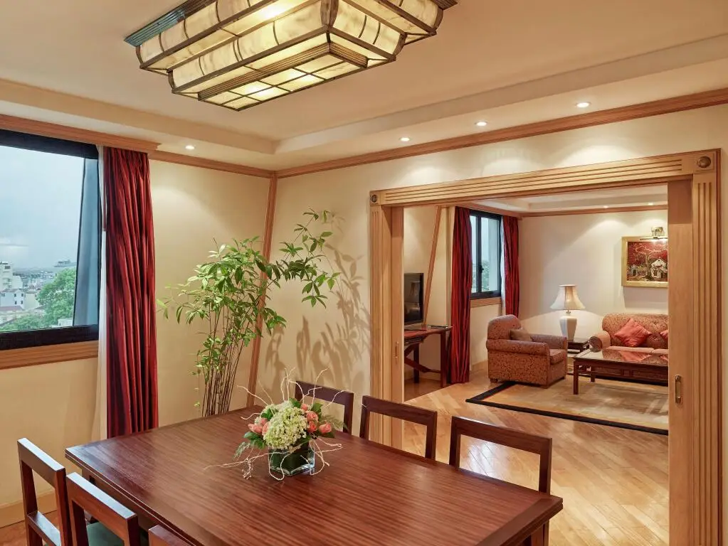 Ханой: Hilton Hanoi Opera
