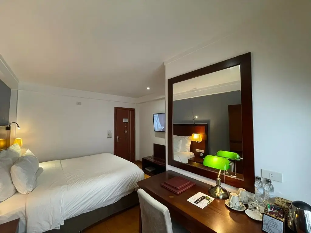 Ниньбинь: The Vancouver Hotel Ninh Binh