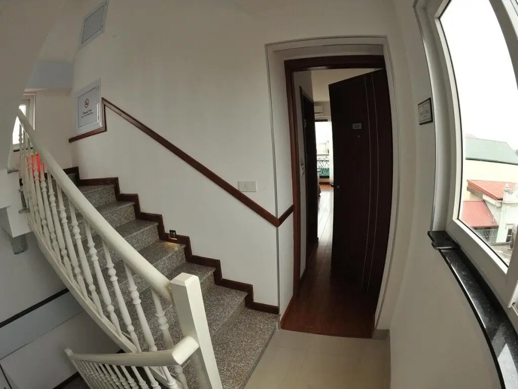 Ниньбинь: The Vancouver Hotel Ninh Binh