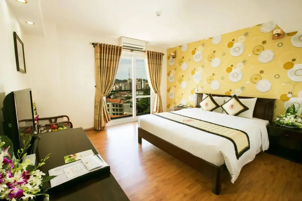 Хюэ: Midtown Hotel Hue