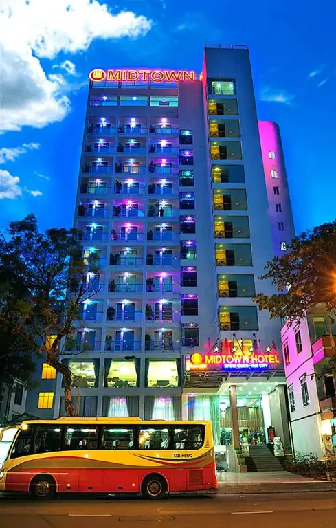 Хюэ: Midtown Hotel Hue
