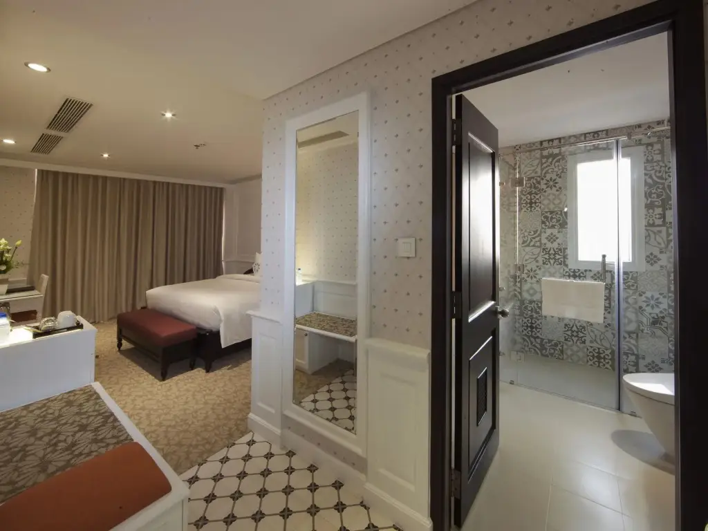 carousel image 3