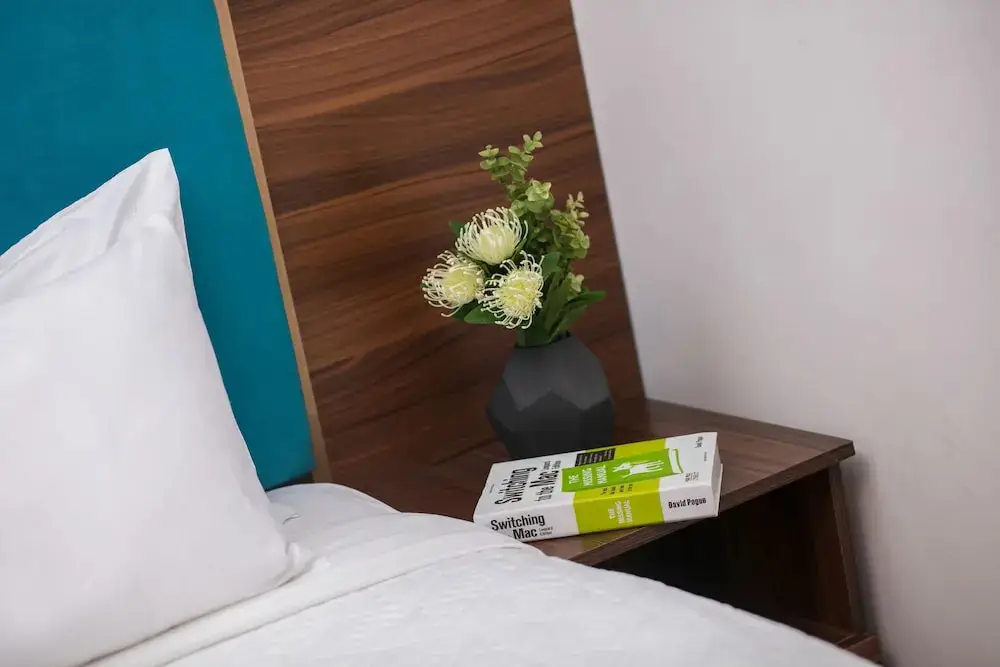 carousel image 4