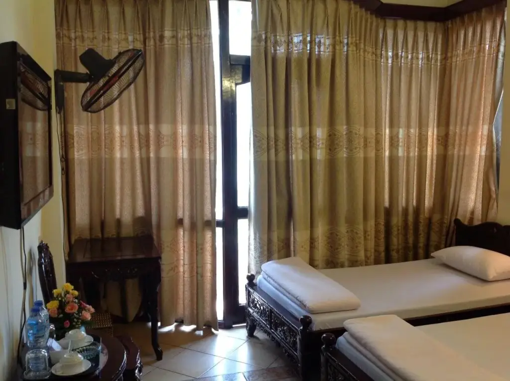 Phong Lan Hotel — фото 1