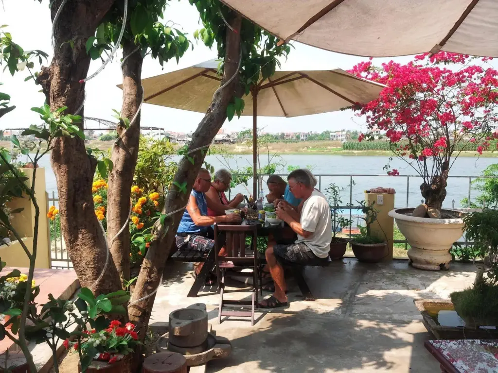 Хойан: Homeland River Homestay