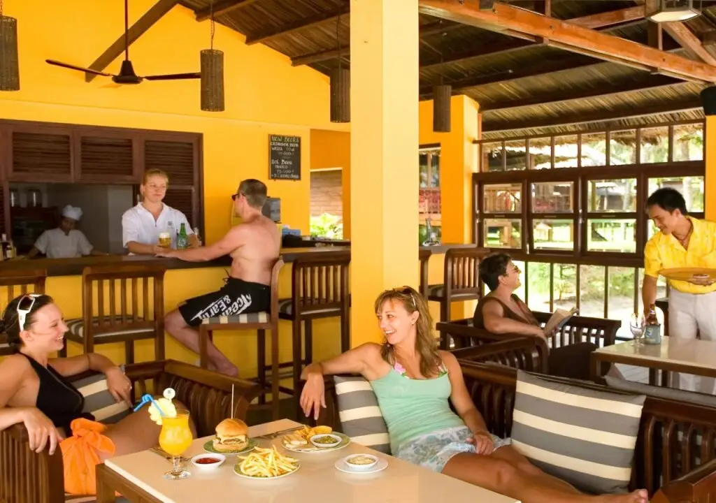 Coco Beach Resort — фото 1