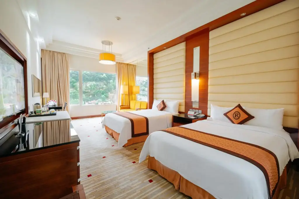 Халонг: Royal Halong Hotel