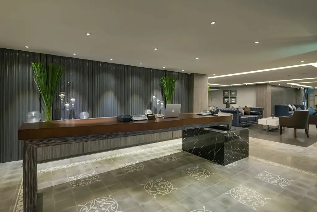 Халонг: Paradise Suites Hotel