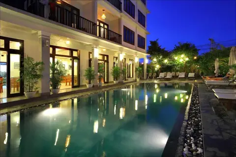 Sunshine Hoian Hotel — фото 1