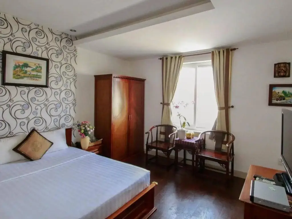 Хошимин: Golf Hotel