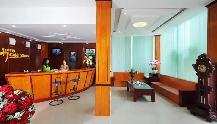 Лонг Диен: Gold Stars Hotel