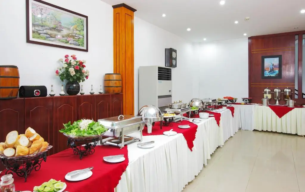 Лонг Диен: Gold Stars Hotel