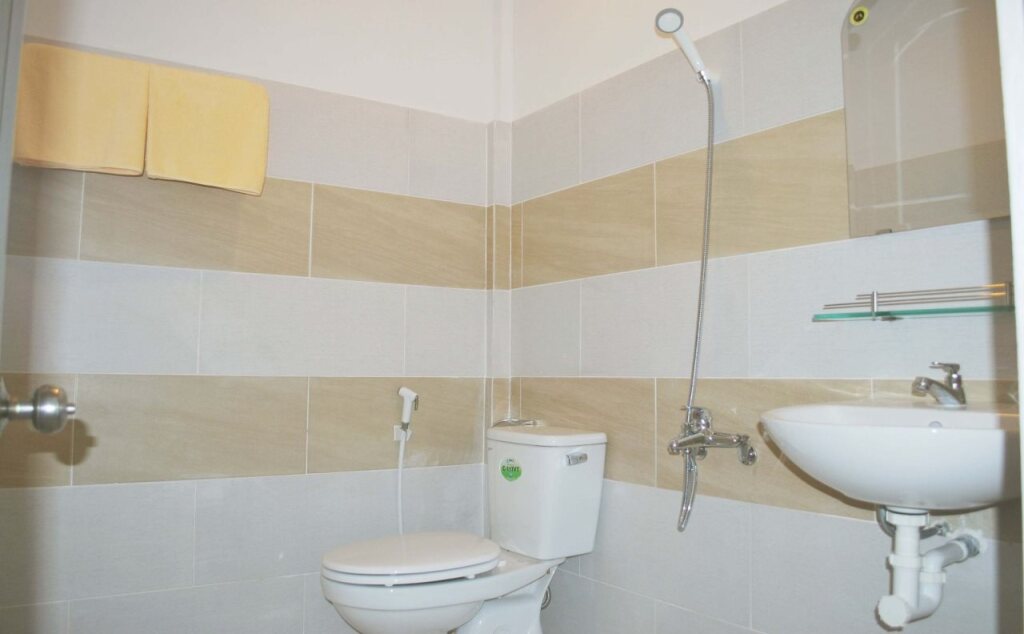Ниньбинь: AIQ Hotel