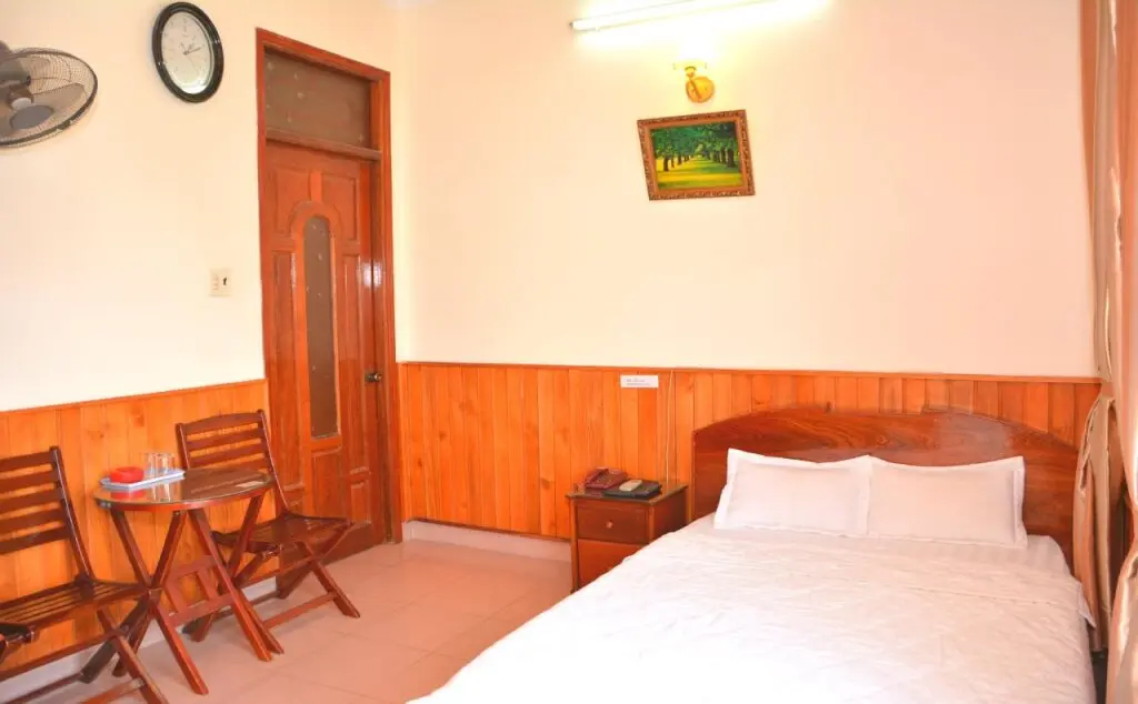 Куинён: Hai Huong Hotel