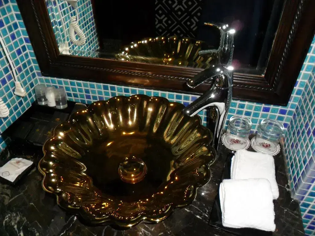 Ханой: Golden Lotus Luxury Hotel