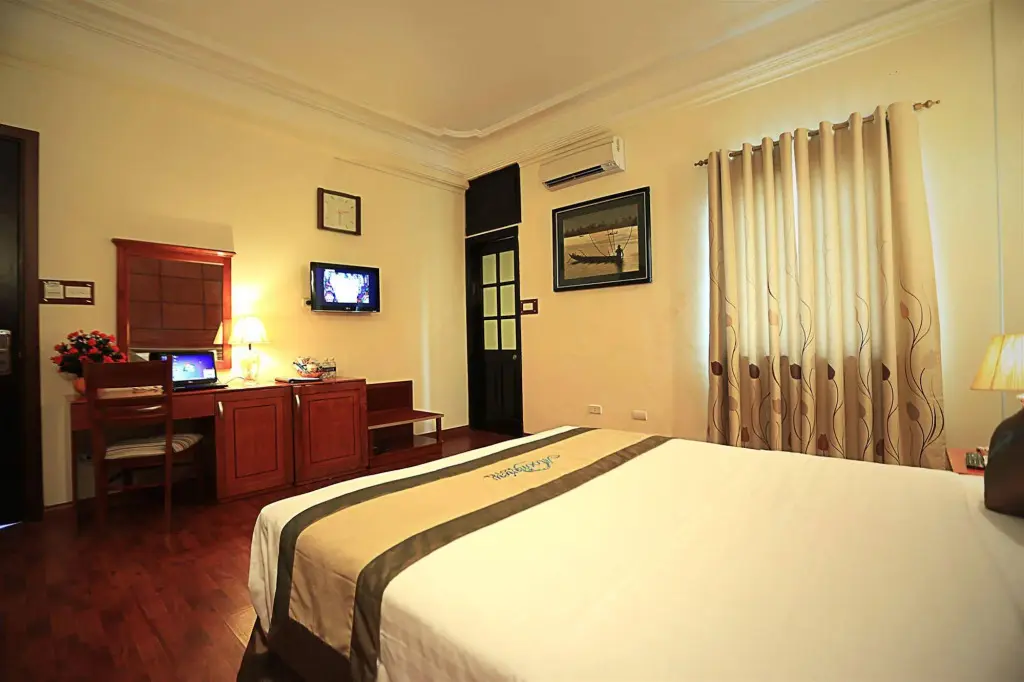 Ханой: Moon View Hotel