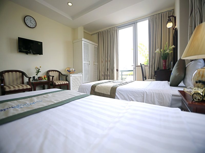 Moon View Hotel 2 — фото 1