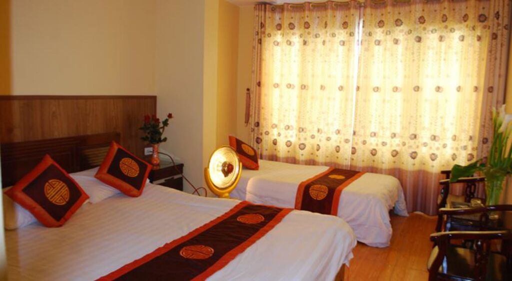 Шапа: Pumpkin Hotel