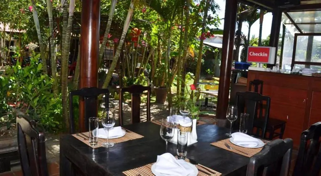 Фантхьет: Golden Sail Beach Hotel