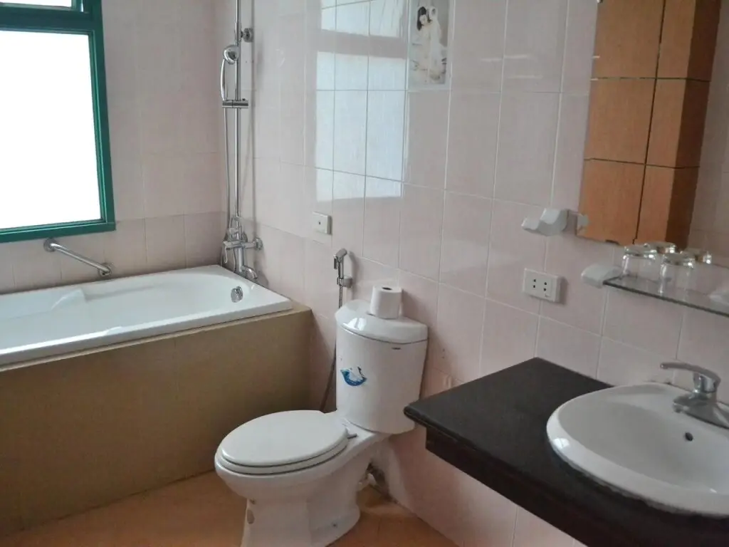 Халонг: Atlantic Tuan Chau Hotel