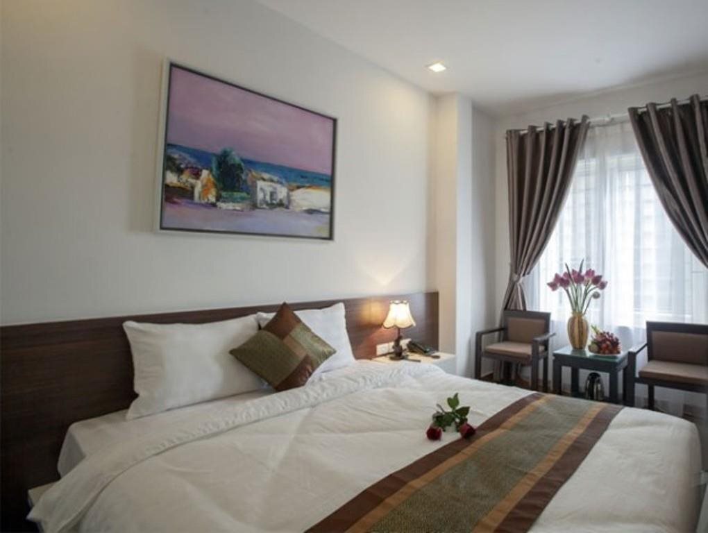 Ханой: Nam San Hotel