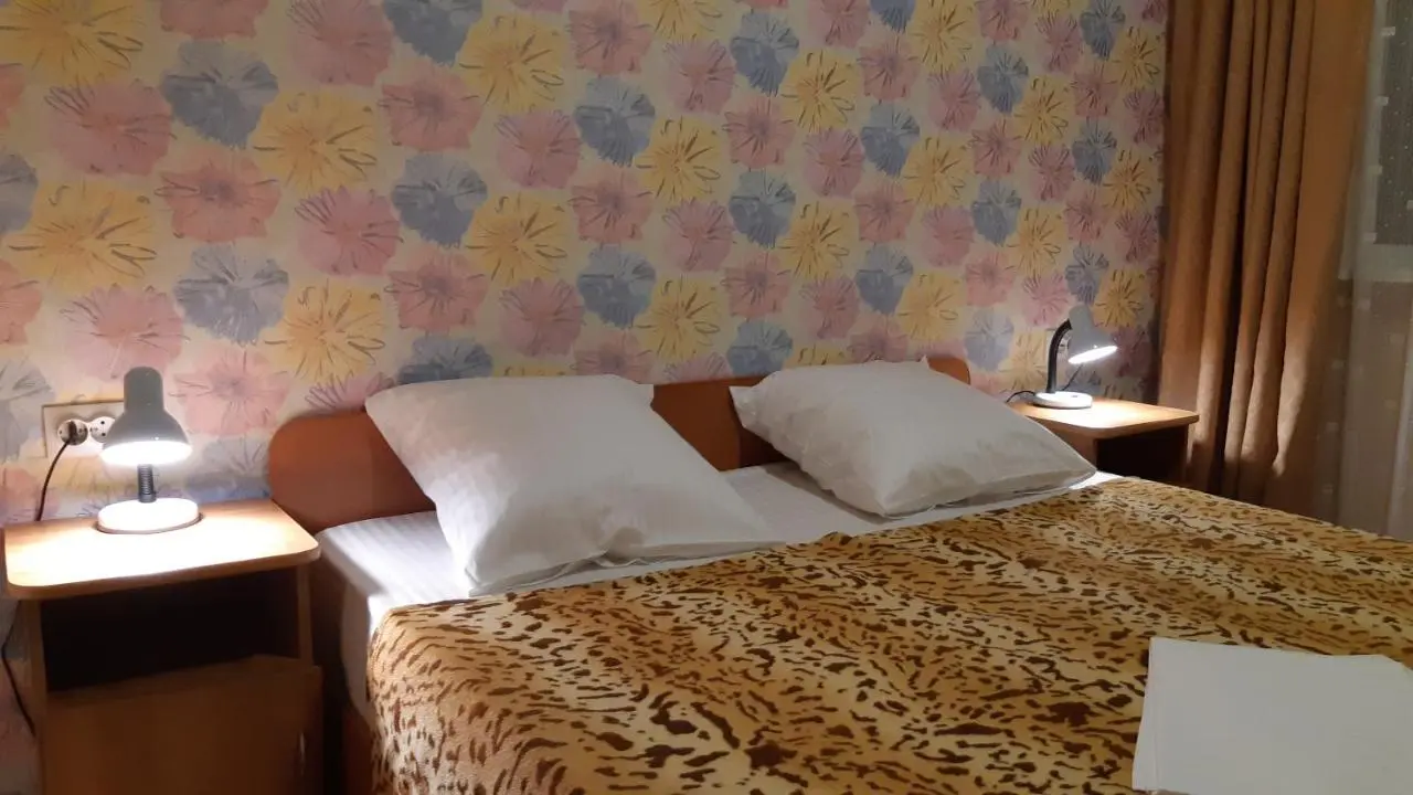 Витязево: Guest House Vodoley