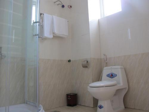 Ван Дон: Ann Hotel