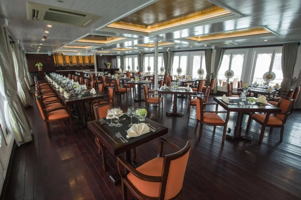 Халонг: The Au Co Cruises