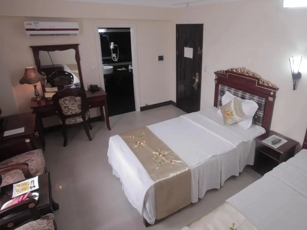 Хайфон: Hoang Long Hotel - Hai Phong Center
