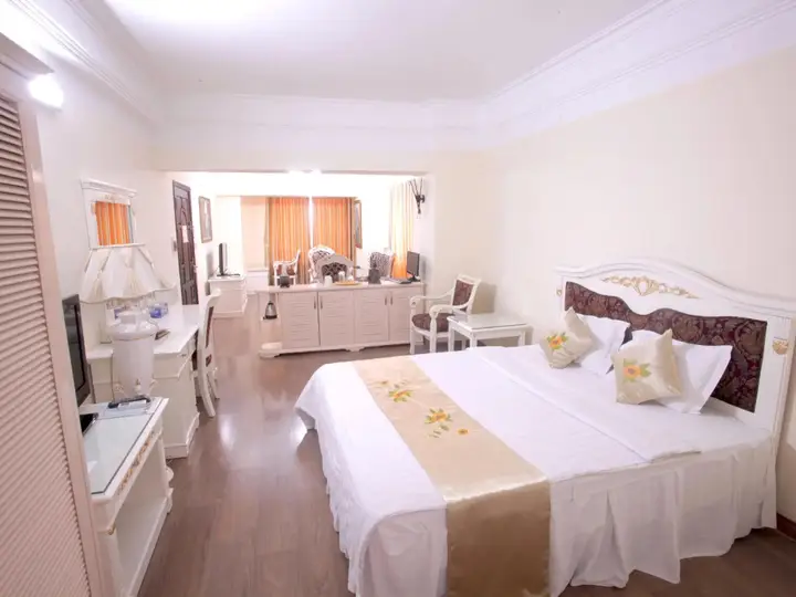 Хайфон: Hoang Long Hotel - Hai Phong Center