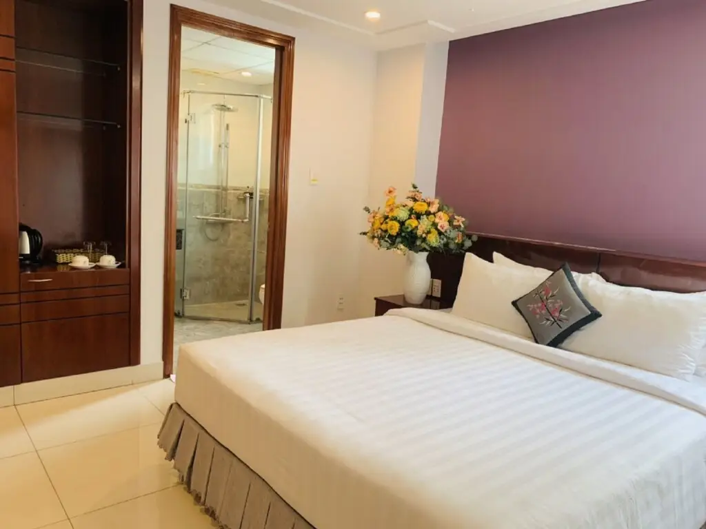 White Lotus Hotel Saigon — фото 1