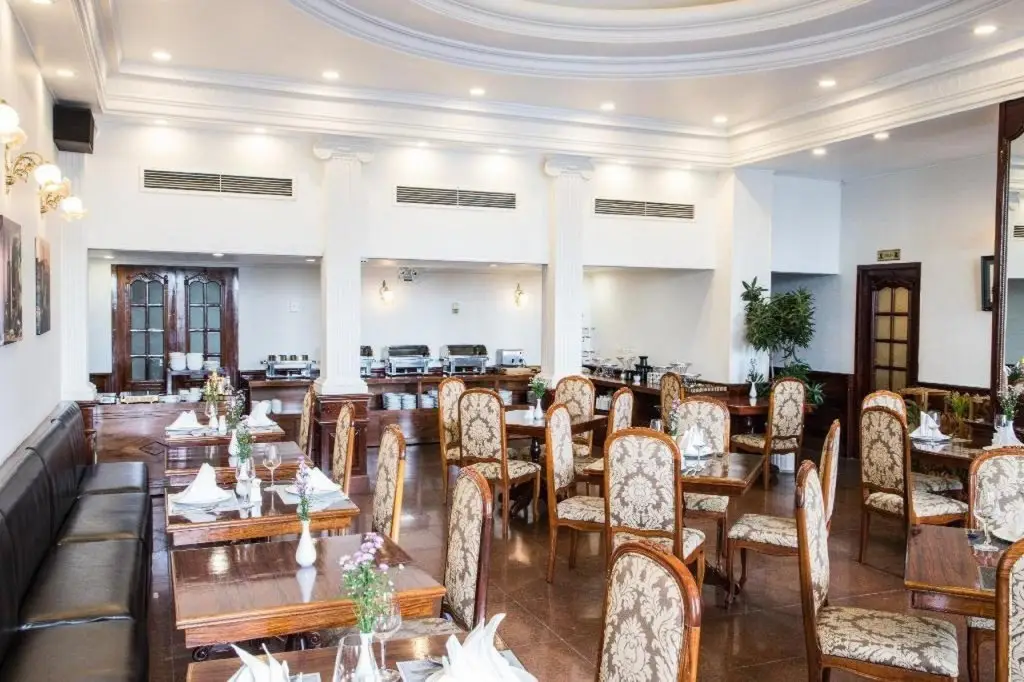Хошимин: Riverside Hotel