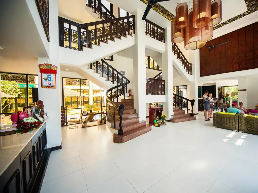 Vinh Hung 2 City Hotel — фото 1
