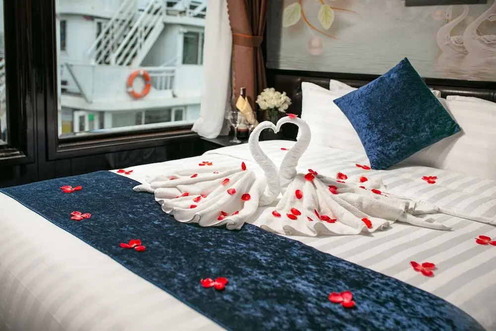 Халонг: Halong Fantasea Cruise