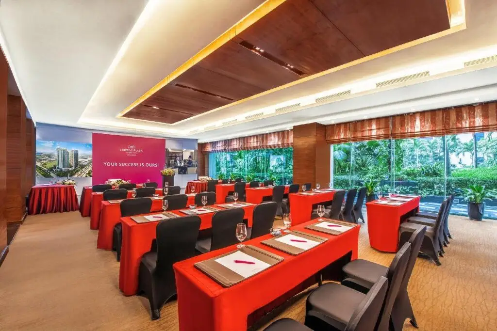 Ханой: Crowne Plaza West Hanoi Residences