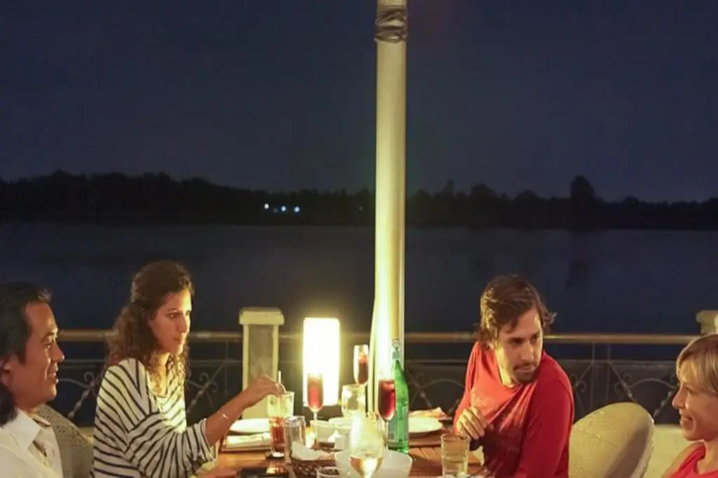 Хошимин: Riverside Serviced Apartments